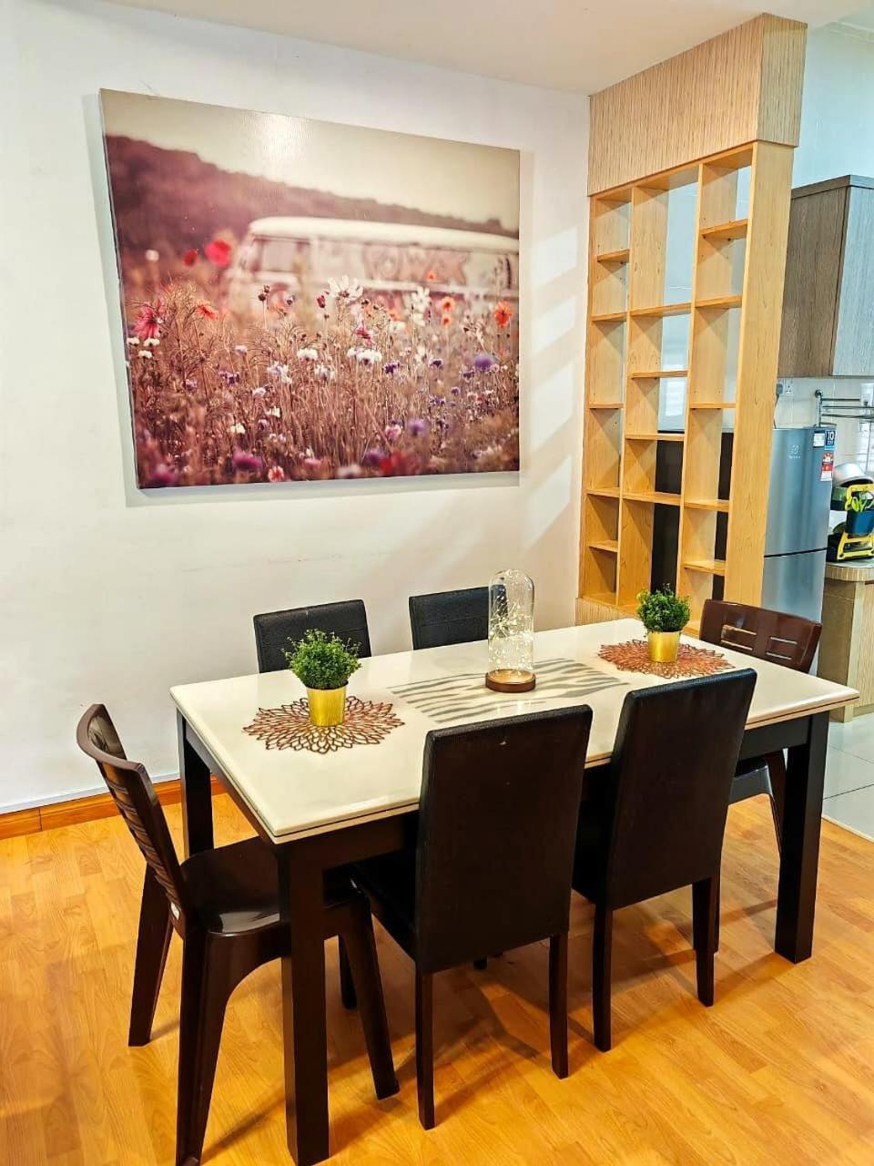 W25 Atgoldenhills Nightmarket Wifi 4r Holiday home Brinchang