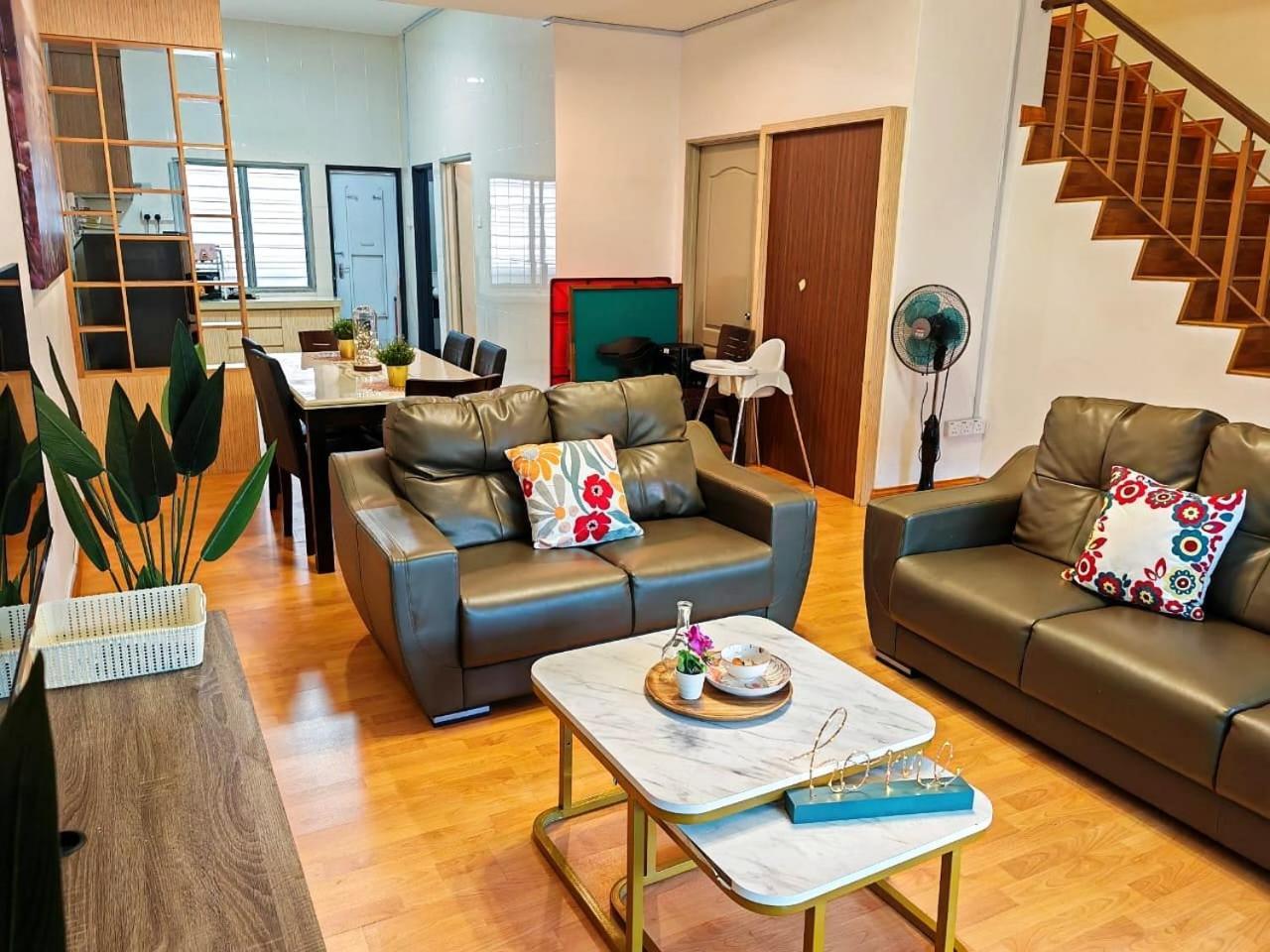 Holiday home W25 Atgoldenhills Nightmarket Wifi 4r